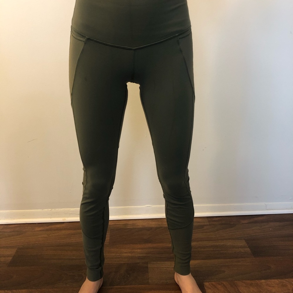 High waisted olive Lululemon leggings